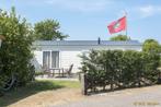 chalet op Ameland of Terschelling, Vakantie, 5 personen, 2 slaapkamers, Zwembad, Recreatiepark