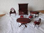 Oude poppenhuis meubeltjes, Verzamelen, Poppenhuizen en Toebehoren, Ophalen of Verzenden, Gebruikt, Poppenhuis