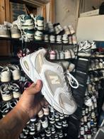 New Balance 530 Munsell White Mindfull Grey 39.5, Kleding | Dames, Schoenen, Overige kleuren, New Balance, Ophalen of Verzenden