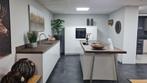WITTE SHOWROOMKEUKEN INCL SIEMENS APPARATUUR   HACKER, Huis en Inrichting, Ophalen, Nieuw, Wit