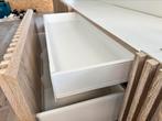 Te koop massieve paneel kasten soft close ( in nieuwstaat), Huis en Inrichting, Kasten | Overige, Ophalen, Zo goed als nieuw