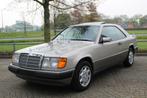 Mercedes-Benz E-Klasse 200-500 230 CE PRACHTGIE ORIGINELE AU, Auto's, Automaat, Achterwielaandrijving, Overige kleuren, 132 pk