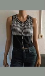 Leuke zwart witte top Manôsque maat S, Kleding | Dames, Tops, Zwart, Ophalen of Verzenden, Gedragen, Maat 36 (S)