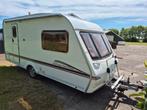 Swift Carisma 230 inkl. mover en luifel., Caravans en Kamperen, Caravans, 2 aparte bedden, Rondzit, Tot en met 2, Particulier