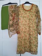 Maat S beige groen 3 delige indiase shlwar kameez salwar, Kleding | Dames, Overige typen, Beige, Ophalen of Verzenden, Zo goed als nieuw