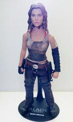 Hot Toys Abigail Whistler 1/6 scale figurine Blade Trinity, Verzamelen, Overige Verzamelen, Verzenden, Zo goed als nieuw