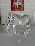 Swarovski jaarstuk olifant, Verzamelen, Swarovski, Ophalen of Verzenden, Zo goed als nieuw