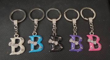 Letter B sleutelhanger  beschikbaar voor biedingen