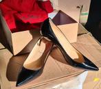 Louboutin decollete 554 - maat 37.5, Kleding | Dames, Schoenen, Ophalen of Verzenden, Zo goed als nieuw
