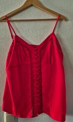 Romantische rode top met knoopjes kant L capsule collection, Kleding | Dames, Tops, Ophalen of Verzenden, Rood, Zonder mouw