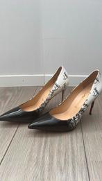Christian Louboutin maat 40. Nieuw, Kleding | Dames, Schoenen, Pumps, Wit, Nieuw, Ophalen of Verzenden