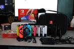Nintendo Switch OLED Bundel met 4 games + 6 J-Cons(totaal 8), Spelcomputers en Games, Switch OLED, Ophalen of Verzenden, Zo goed als nieuw