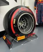 Max Verstappen 2021 Pirelli Wiel Red Bull Racing Formule 1, Verzamelen, Automerken, Motoren en Formule 1, Ophalen of Verzenden