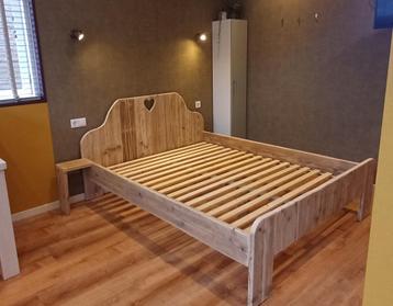 Tweepersoonsbed met hart /Alle Maten\ 180 200 220 160 120  beschikbaar voor biedingen