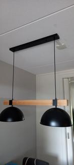 Hanglamp met houten balk, Huis en Inrichting, Lampen | Hanglampen, Ophalen, Zo goed als nieuw, Minder dan 50 cm
